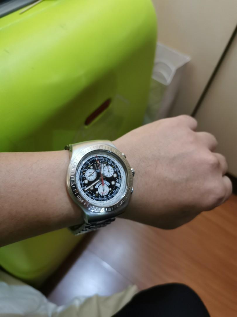 Swatch flyback top