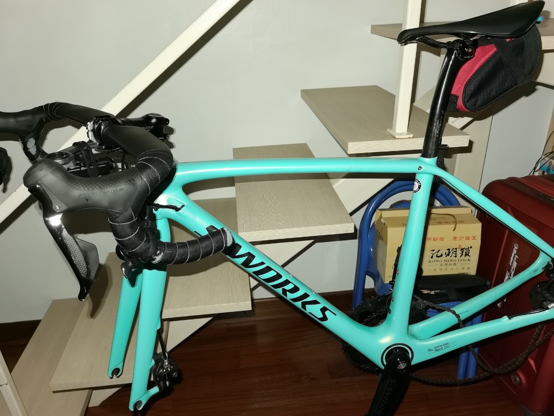 Sworks Tarmac Disc SL5 frame set with Di2 9150 groupset Sports