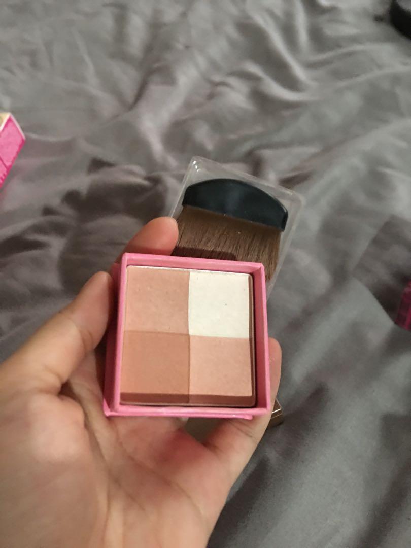 Too cool for school check cake blusher (Category: Makeup) located in Manila. Submitted by kurator_mnl (Listing ID 1014855503, Image 2). Description: Got this in Seoul coz I saw some kids picking it up. (Gaya gaya haha). Very subtle ang flushed effect. .