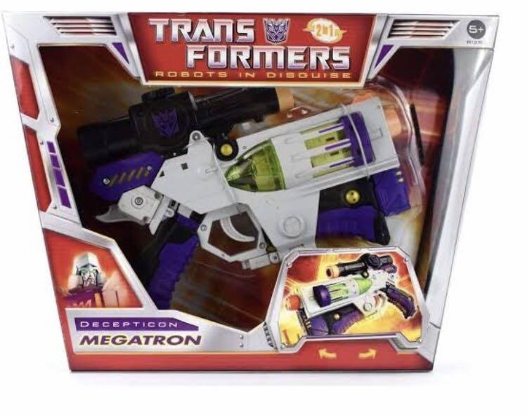 Transformers Megatron Robots in disguise (Category: Action & Battle Toys) located in San Fernando. Submitted by collecatoy (Listing ID 1014856720, Image 1). Description: .