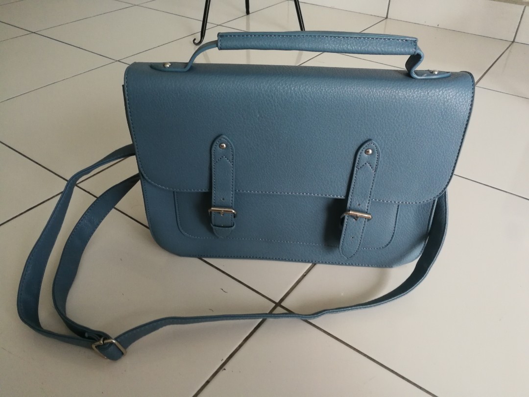 typo sling bag