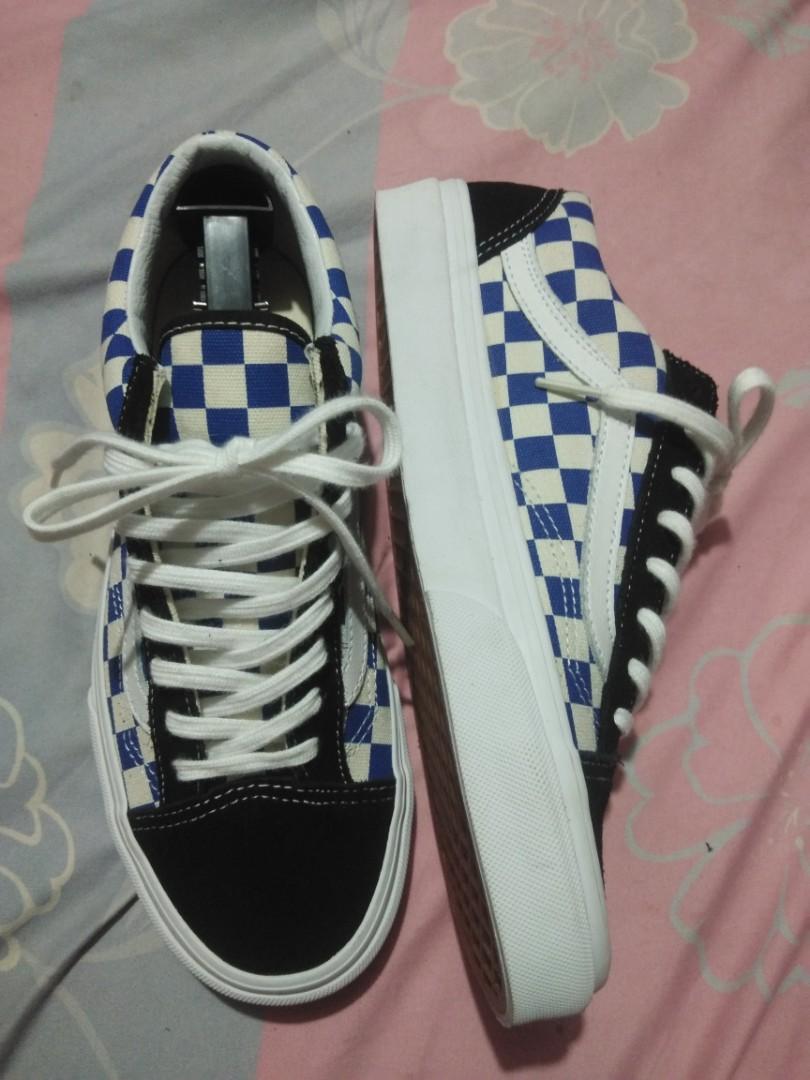 true blue vans