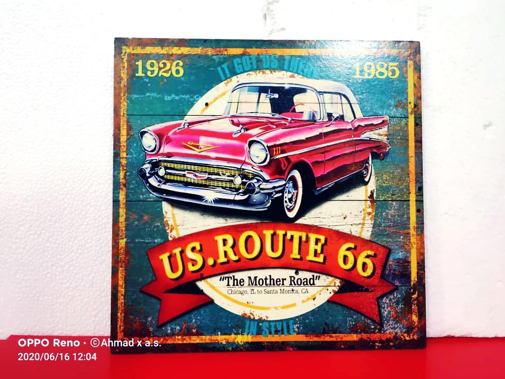 Vintage Car With Wooden Frame, Furniture & Home Living, Home Decor