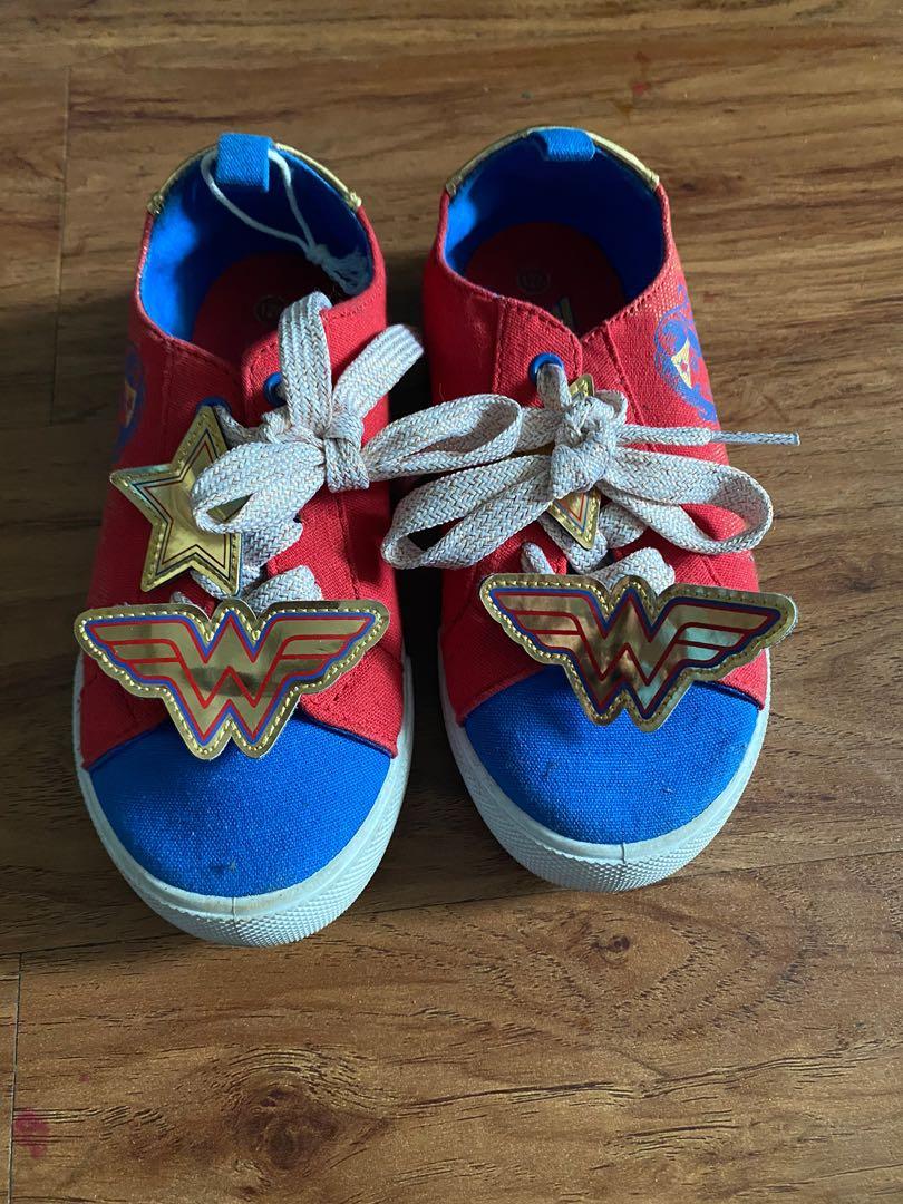wonder woman baby shoes