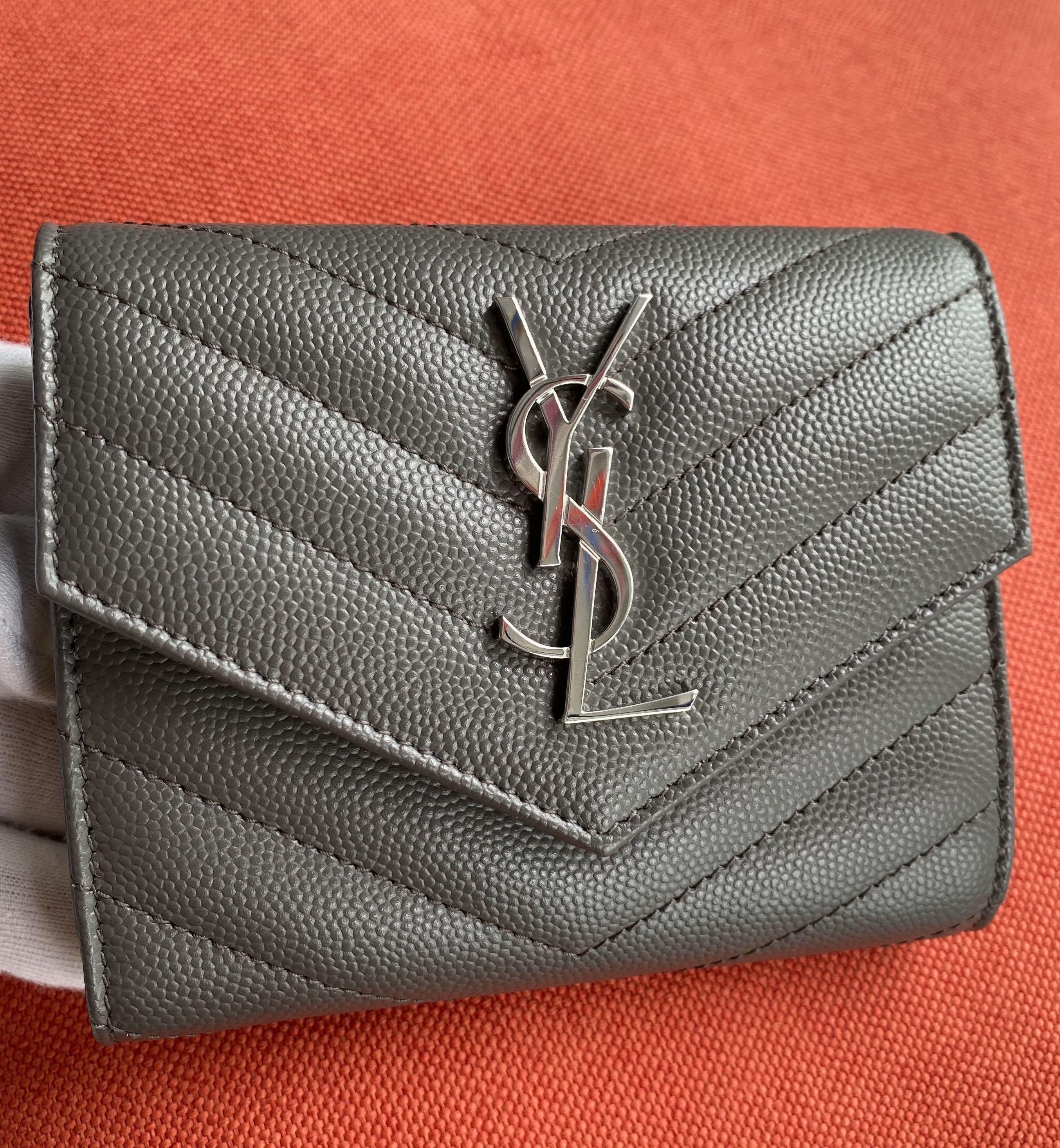 YSL Saint Laurent Dark Grey Grain Leather Compact Wallet 100 AUTHENTIC BRAND NEW 403943