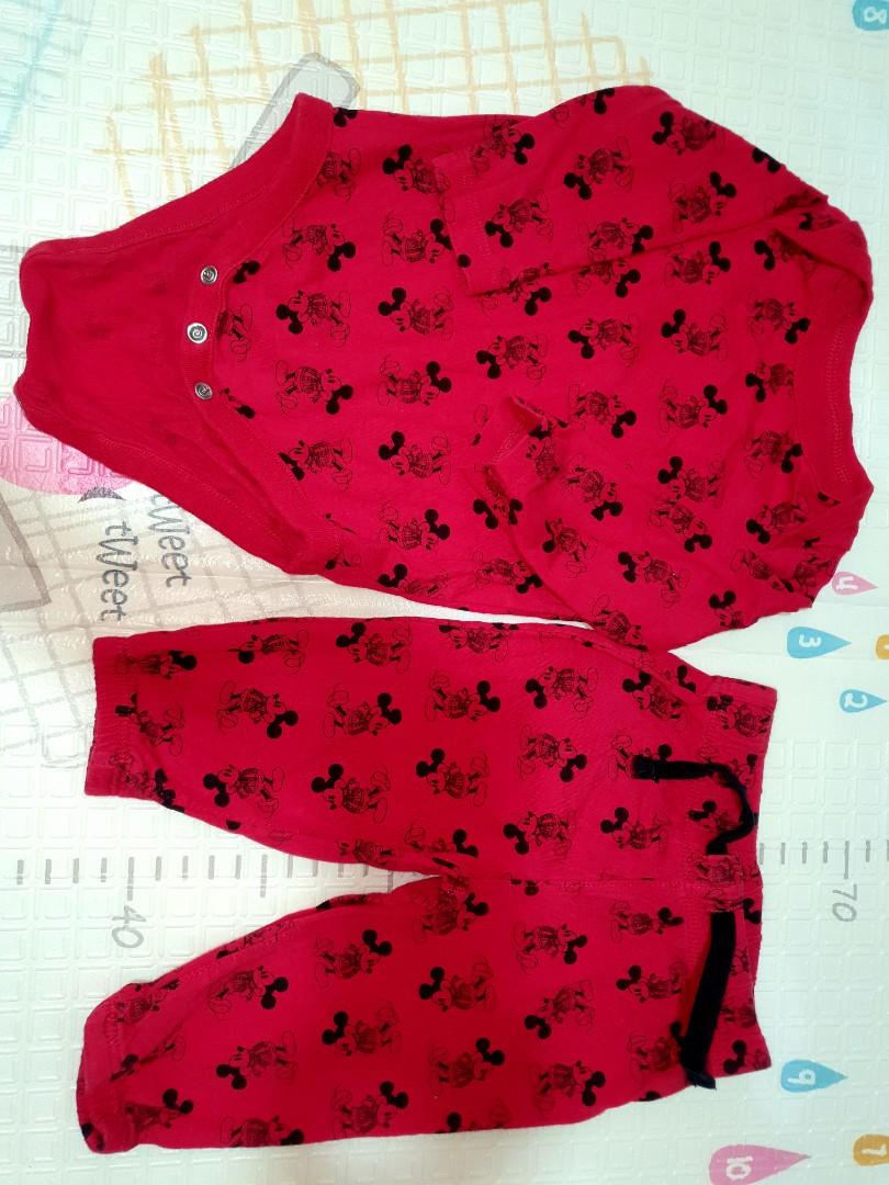 1 set baby Disney sleep set 3-6mos (Category: Babies & Kids Fashion) located in Makati City. Submitted by quickmountain_4ce034 (Listing ID 1015227314, Image 2). Description: .