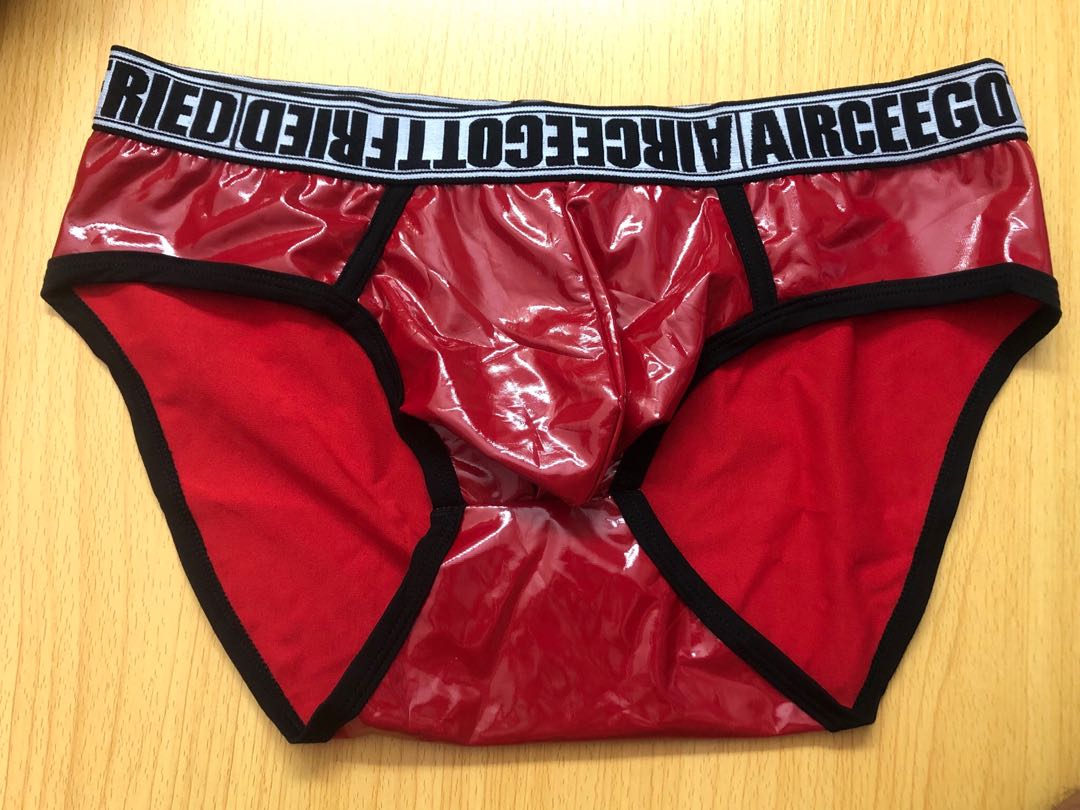 全新 紅色皮底褲 型男內褲 underwear, 男裝, 男裝褲子 Carousell