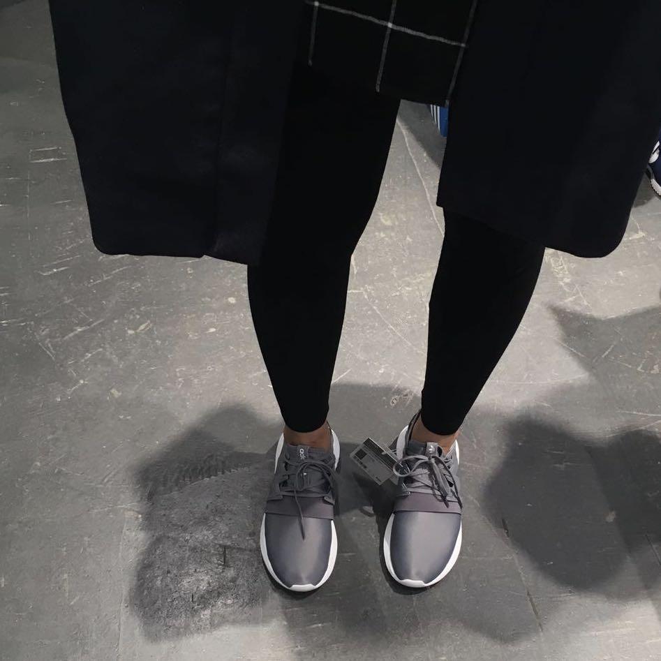 tubular viral grey