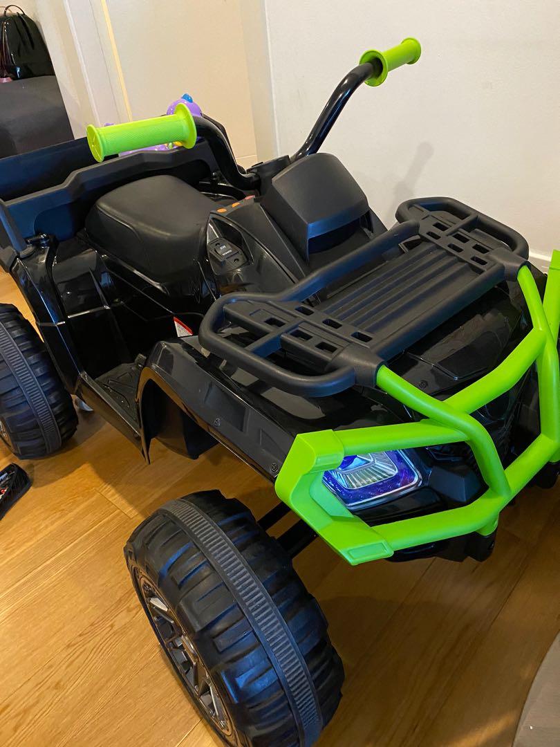 ATV Electric car for kids (Category: Infant Playtime) located in Makati City. Submitted by mydeclutteringsale (Listing ID 1015088509, Image 2). Description: ATV for kids Rechargeable Need to change battery (it was drained because no one is using it) Bought January 2020 Complete with manual and charger For pick-up in Bulacan Up to 100 kg Posted price is the last price Original price : 25k.