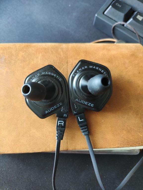 Audeze iSine 10 with Cipher Cable for iOS, Audio, Portable Audio ...
