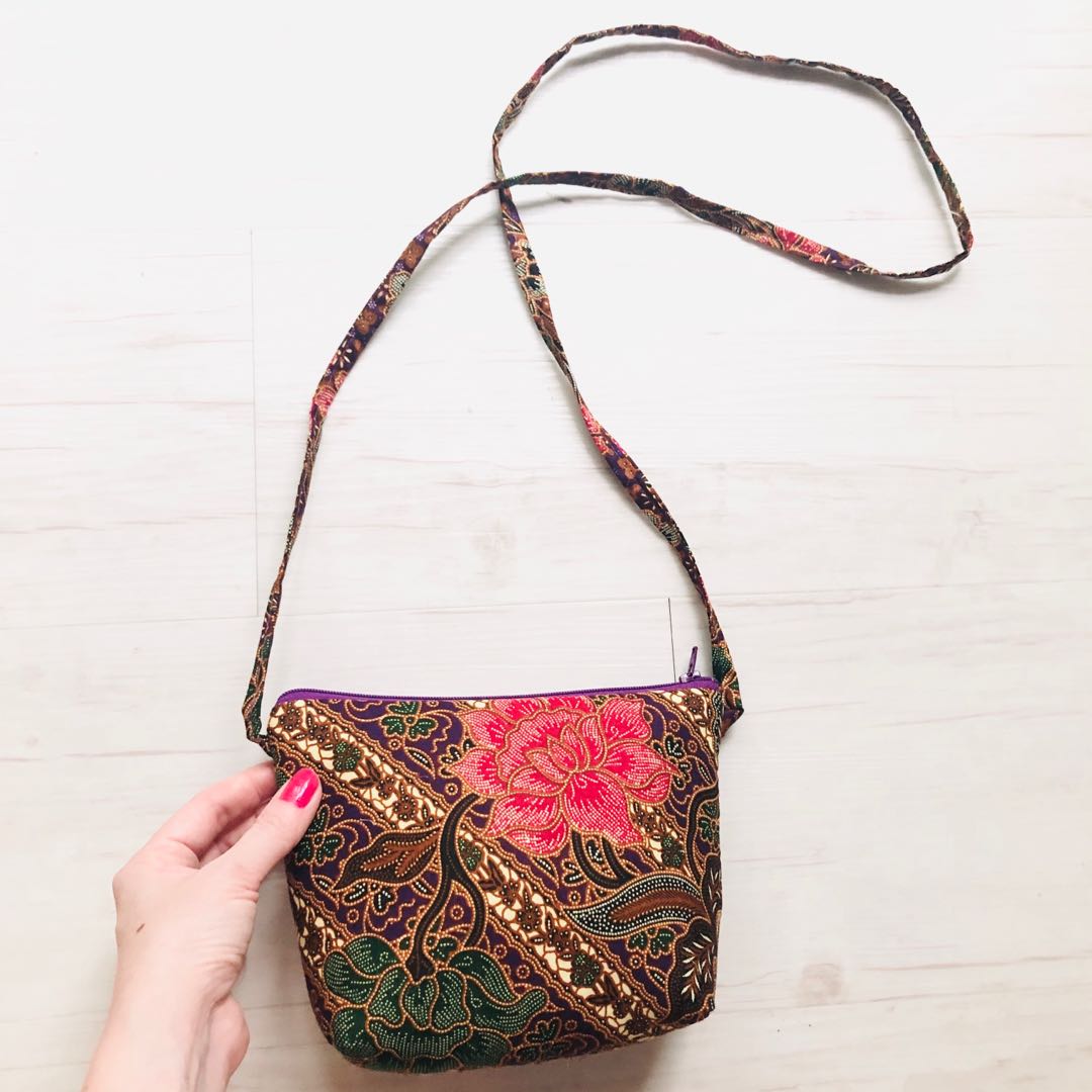 Batik Mini Sling Bag Handmade in Singapore, Women's Fashion, Bags ...