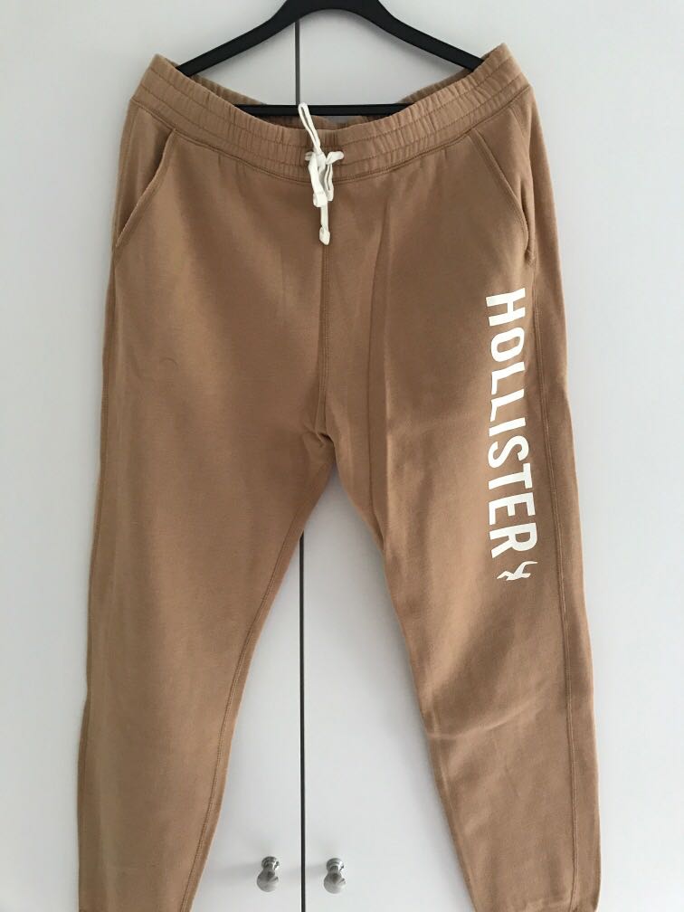Hollister Sweatpants, Women's Fashion, Bottoms, Other Bottoms on