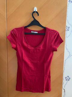 Bershka red t-shirt