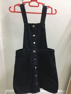 (Category: ) located in . Submitted by becca.preloved (Listing ID 1015201899, Image 1). Description: .