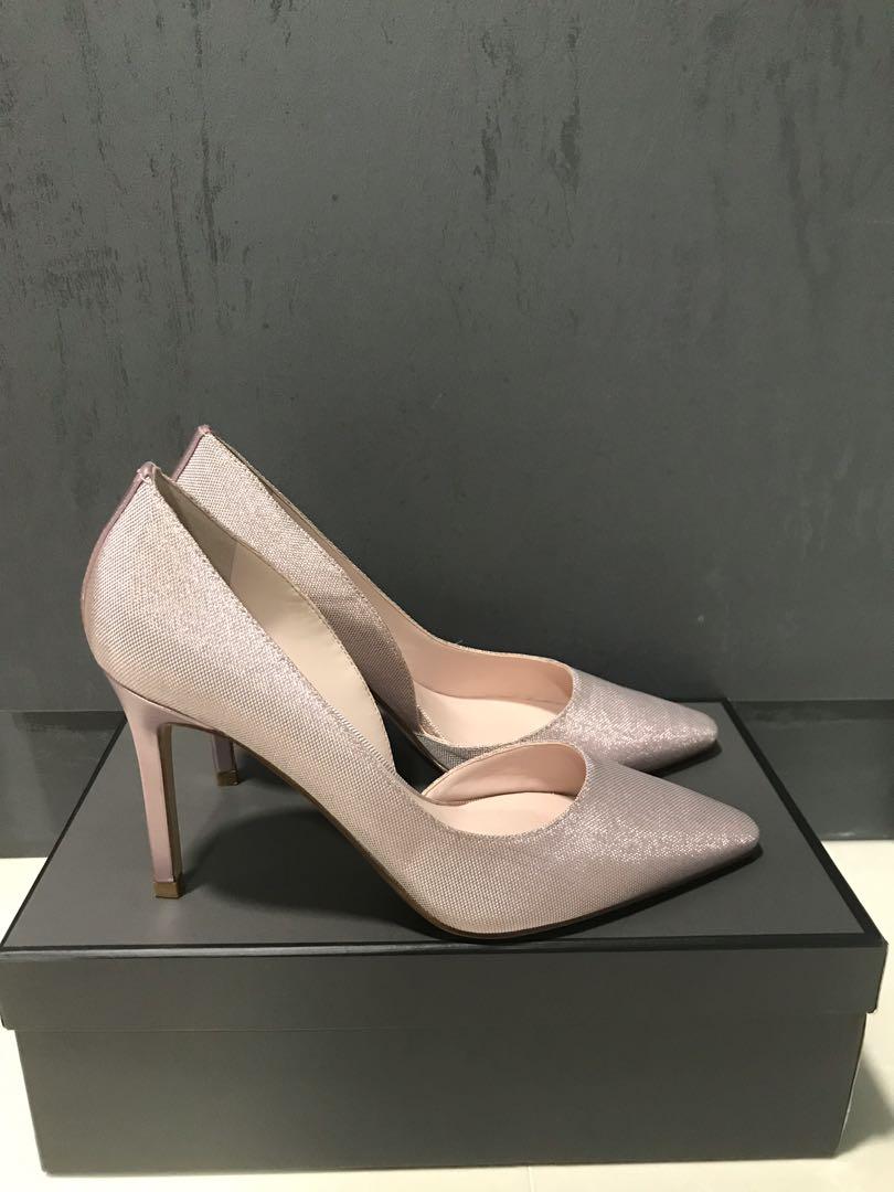 BNIB Pedro Dorsay Light Pink Heels 