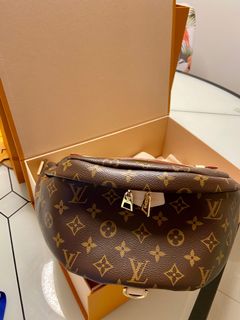(Category: ) located in . Submitted by luxelegance (Listing ID 1015191139, Image 1). Description: .