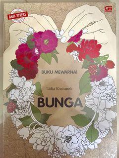 Buku mewarnai antri stres
