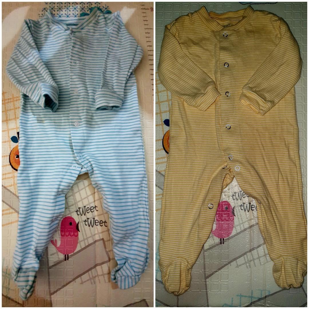 Carter's playsuit romper frogsuit 2pcs 3-6mos (Category: Babies & Kids Fashion) located in Makati City. Submitted by quickmountain_4ce034 (Listing ID 1015233899, Image 1). Description: .