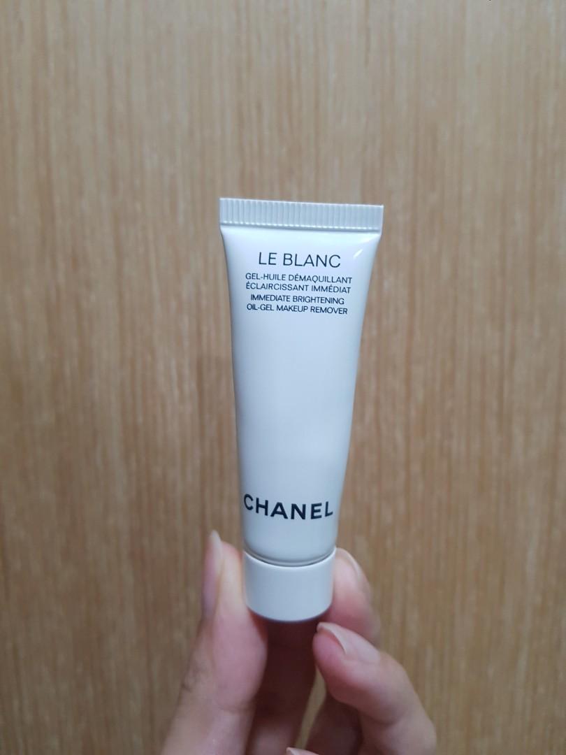 Chanel Le Blanc gel makeup remover