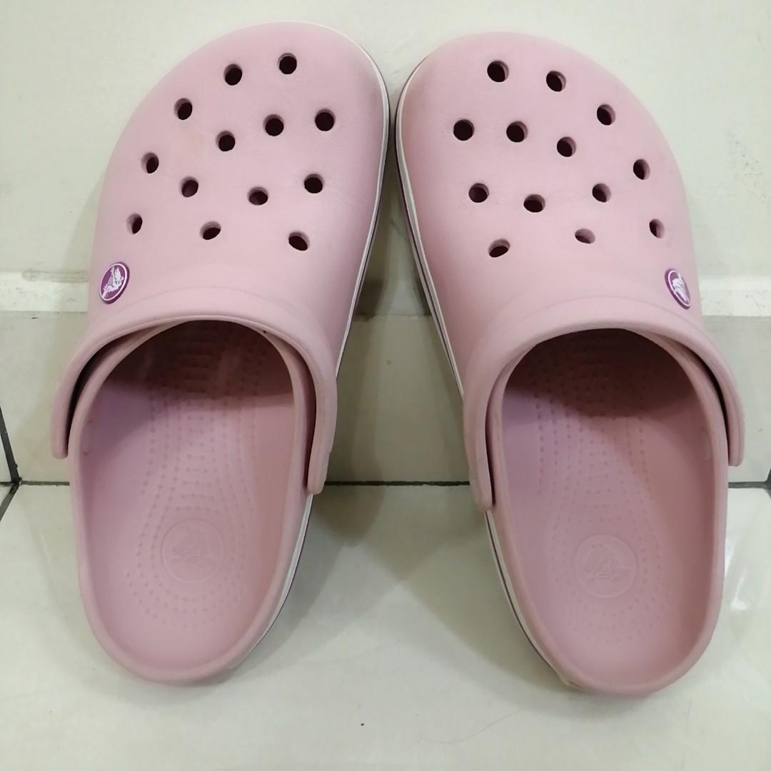 Crocs Pink Shoes, Women's Fashion 