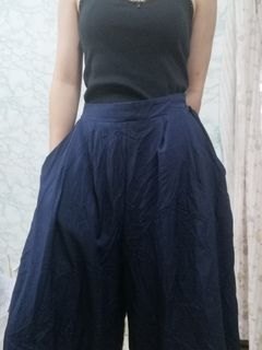 (Category: ) located in . Submitted by xenarthrell_wardrobe (Listing ID 1015177438, Image 1). Description: .