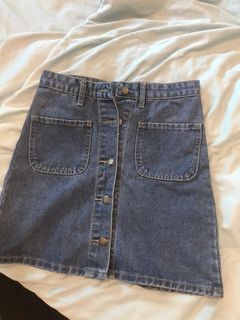 (Category: ) located in . Submitted by kelly_low16 (Listing ID 1015123098, Image 1). Description: .