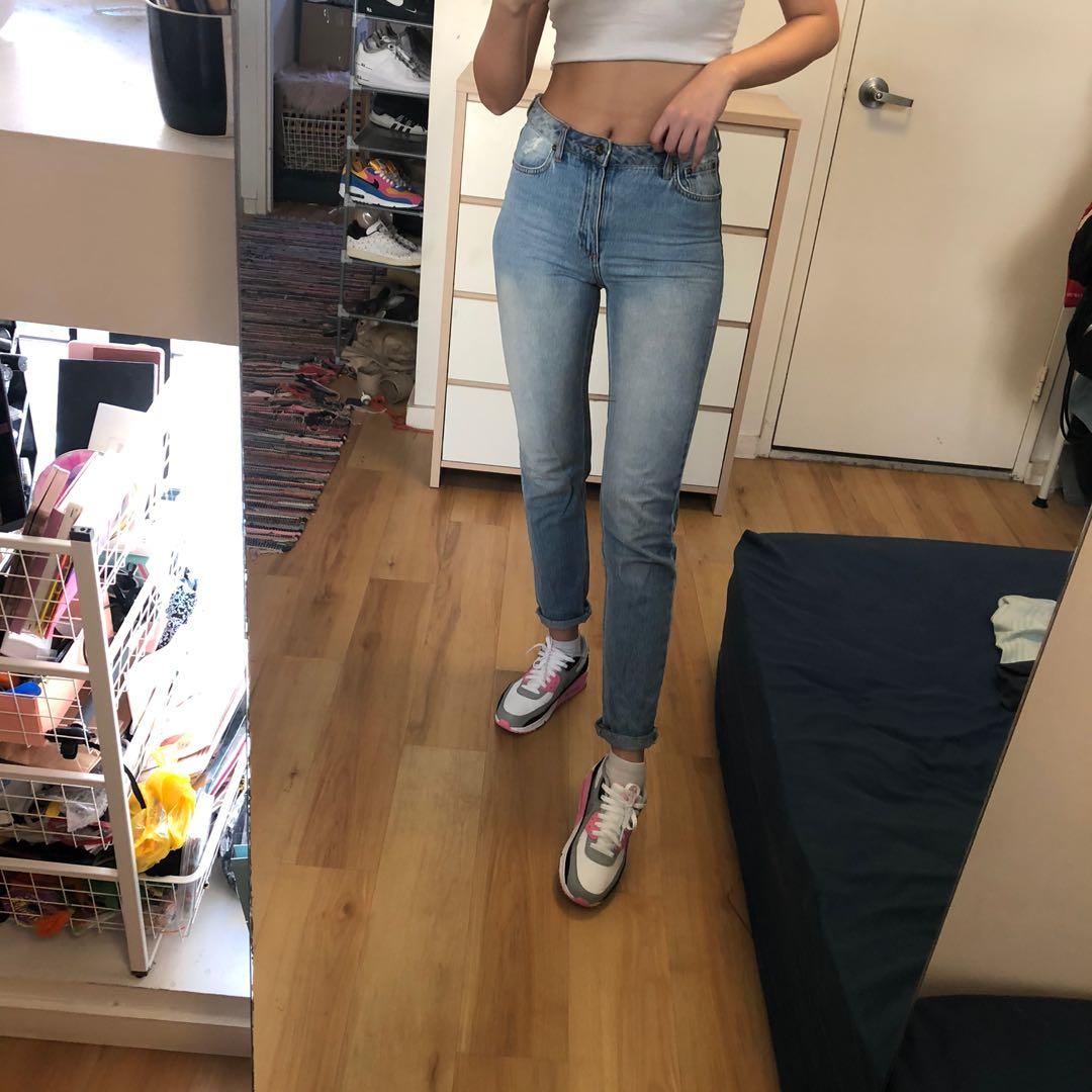 mom jeans size 8