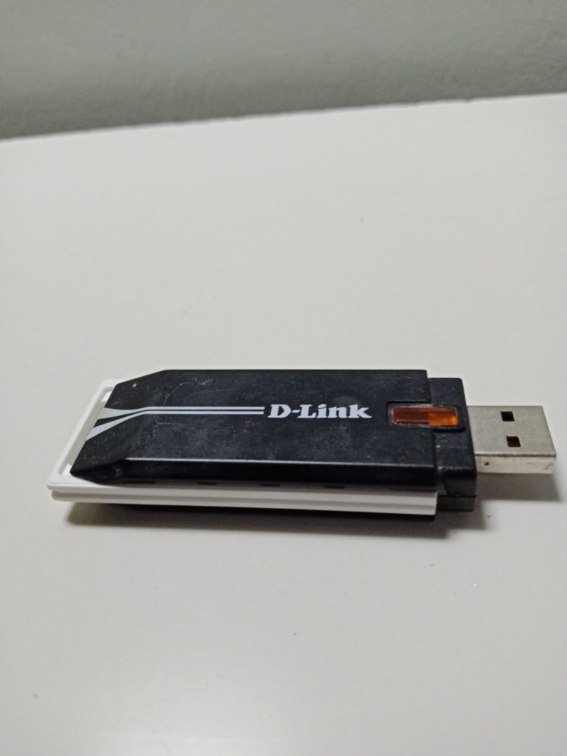 D Link Dwa 140 Usb Wifi Adapter For Desktop Electronics Computer Parts Accessories On Carousell