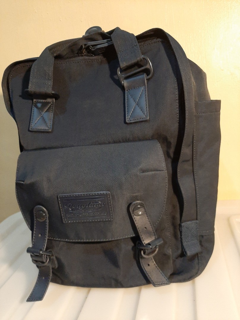 doughnut macaroon navy