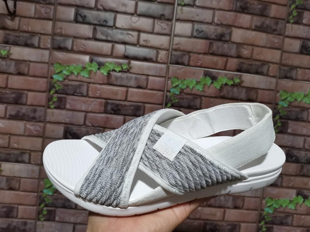 Fitflop Artknit Backstrap Sandals Women s Fashion Footwear Flats Sandals on Carousell