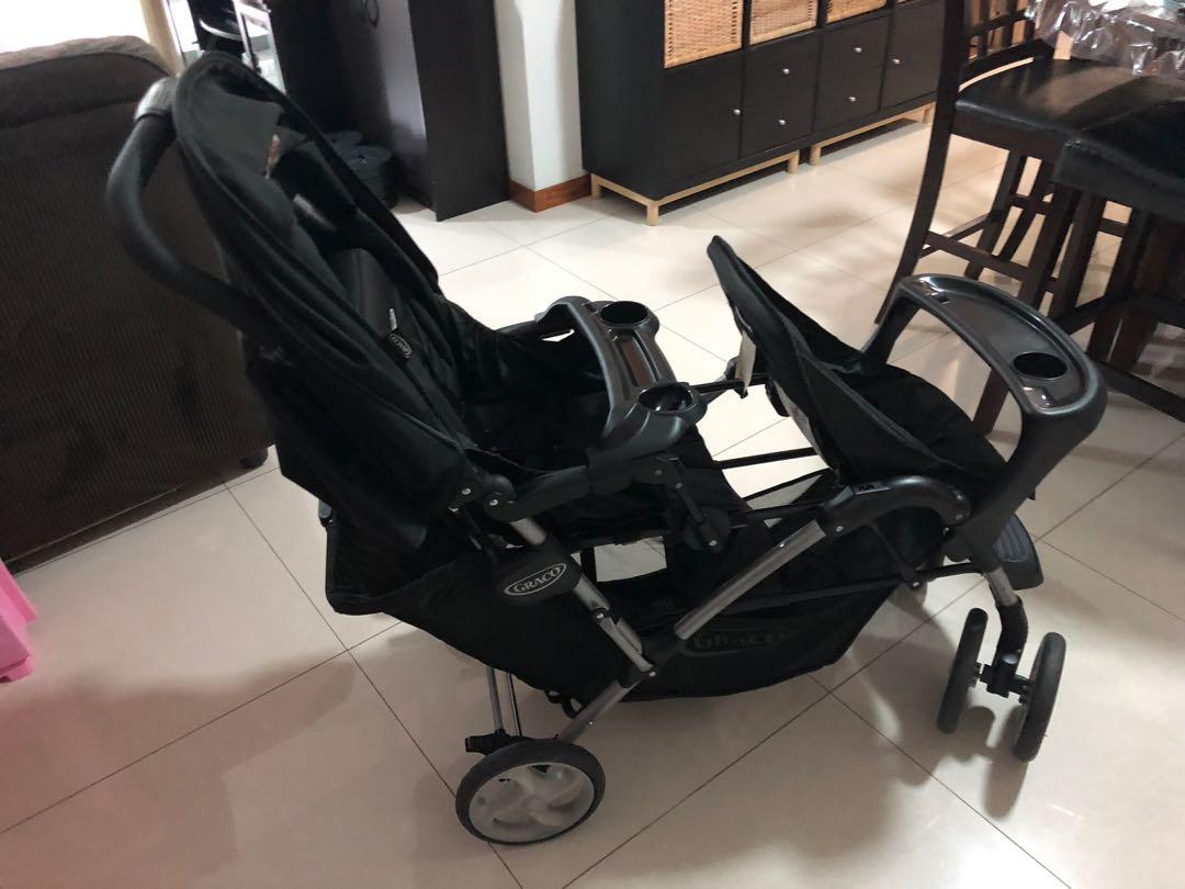 Graco Stadium Stroller twin two seats, Babies & Kids, Going Out