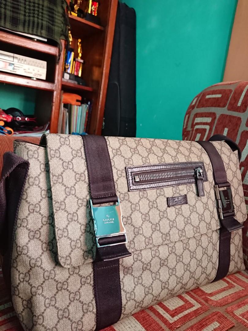 gucci gg supreme monogram