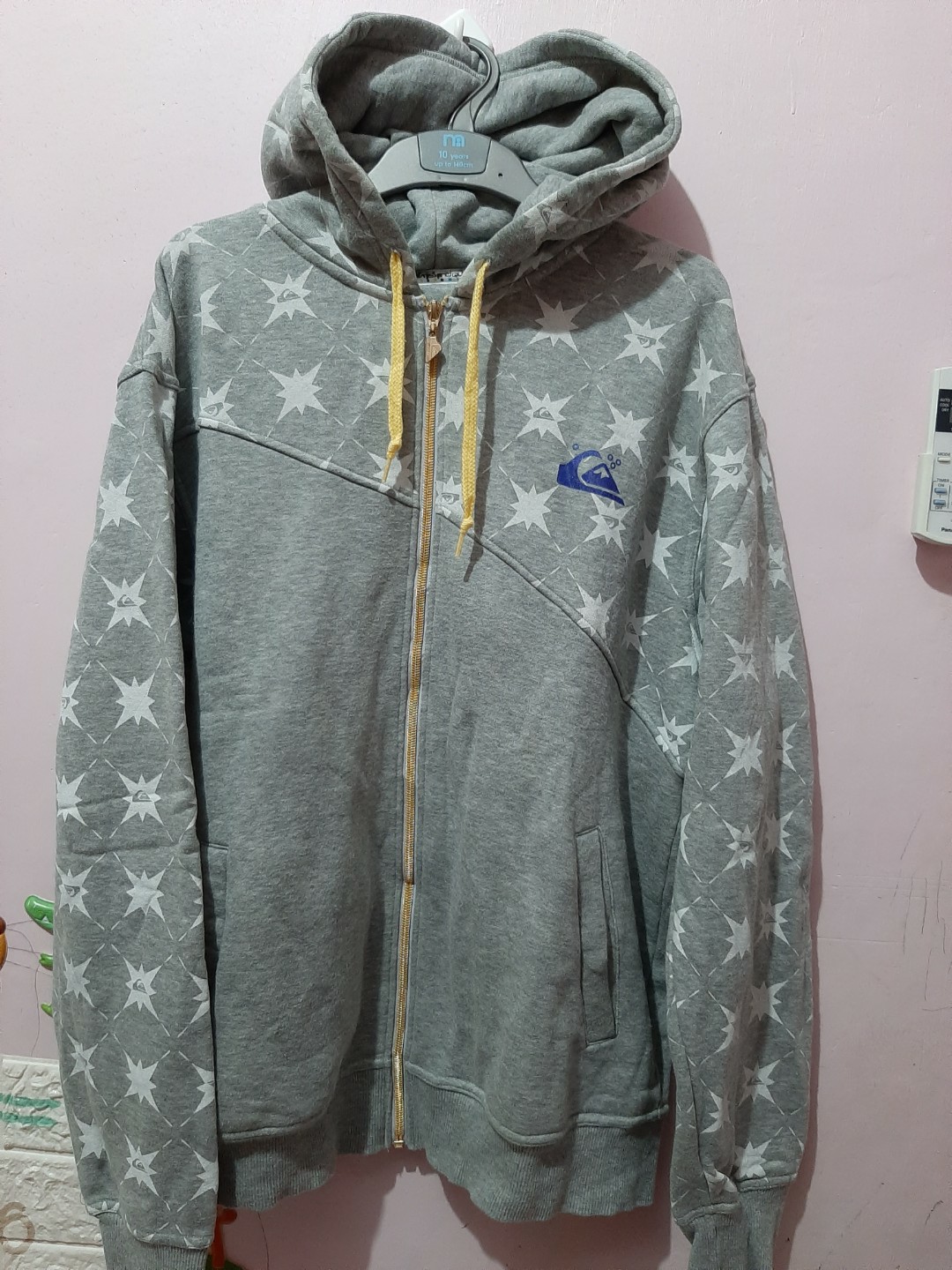 Harga hoodie quiksilver original on sale