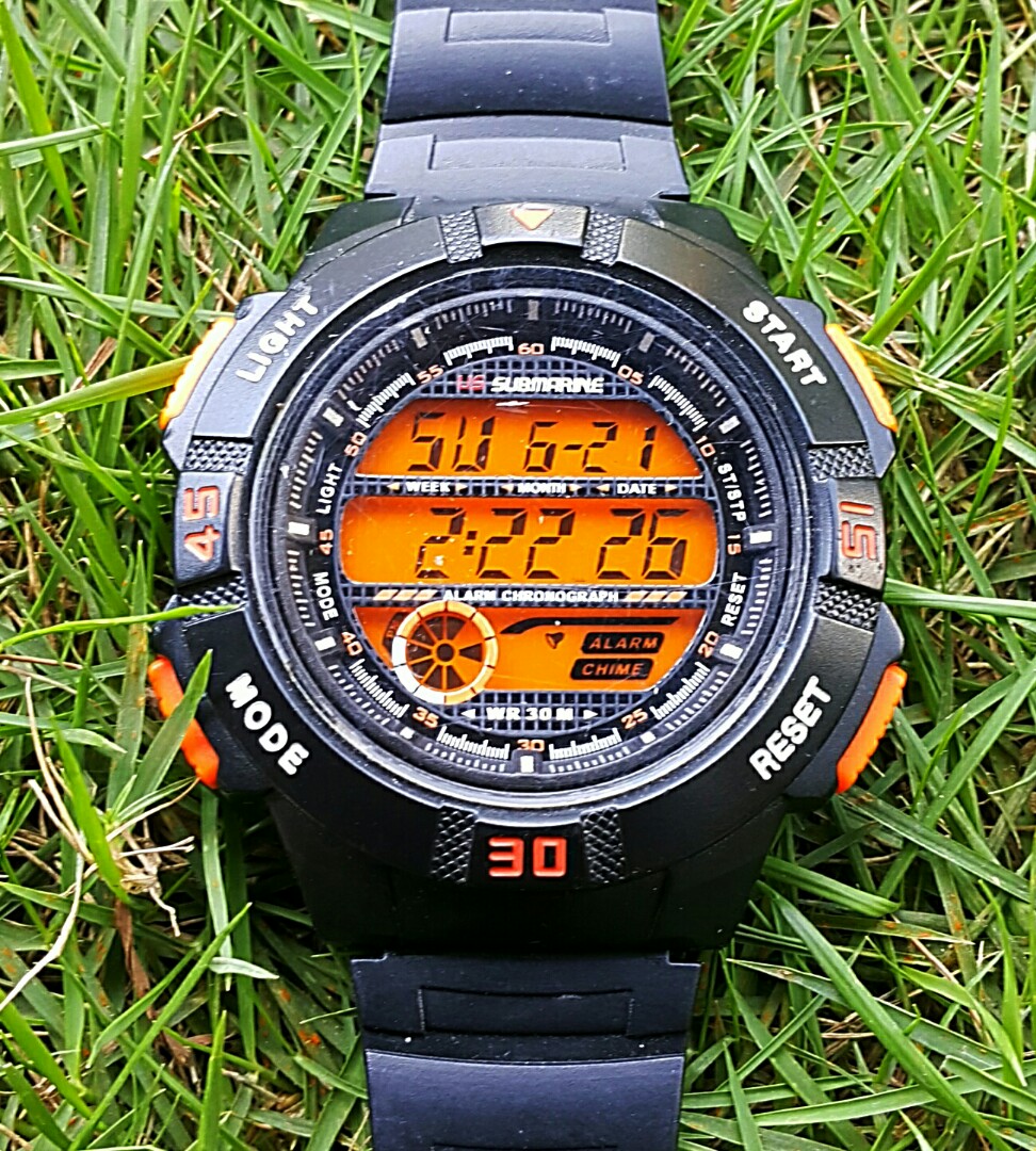 Us submarine watch deals