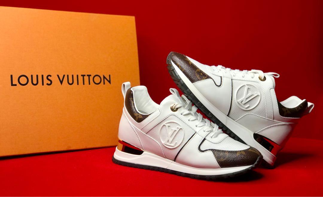 Louis Vuitton Wmns Run Away