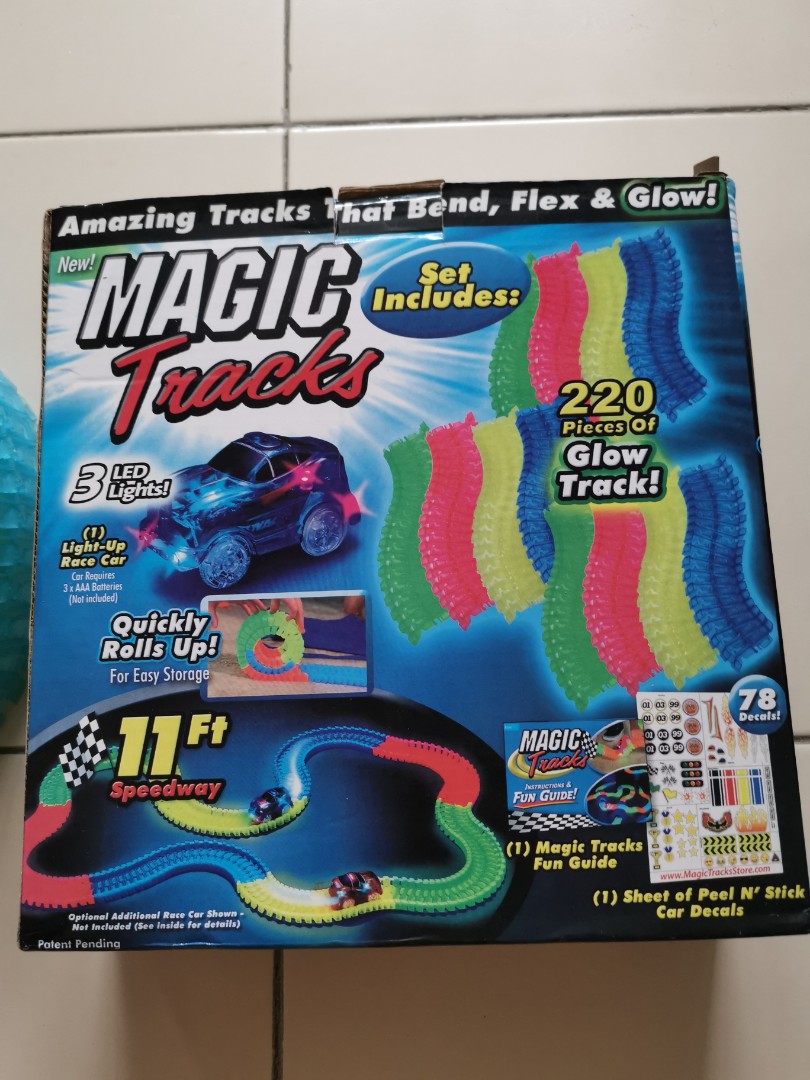 magic track 220 pieces
