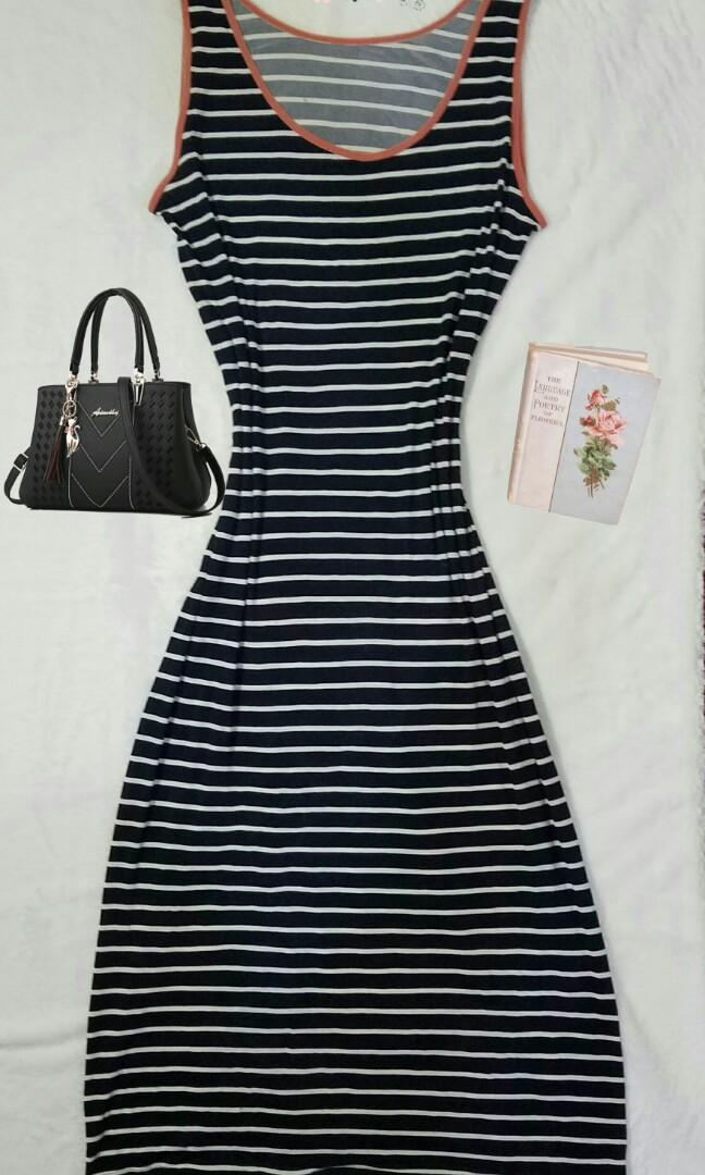 Maxi Dress (Category: Dresses) located in Cainta. Submitted by vanchester (Listing ID 1015269357, Image 1). Description: 🍒 Large to Semi XL 🍒 COD - pm seller 🍒 First to send details basis, open for steal.