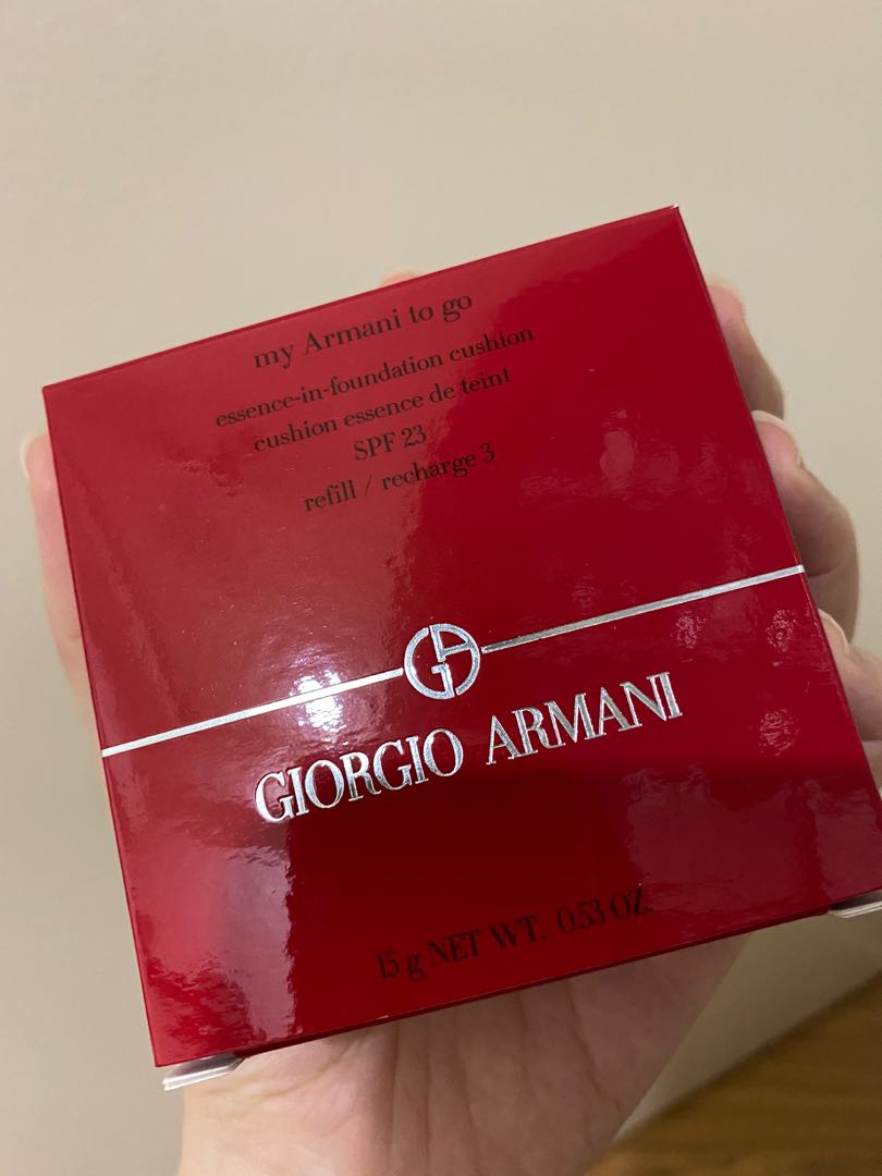 armani to go cushion