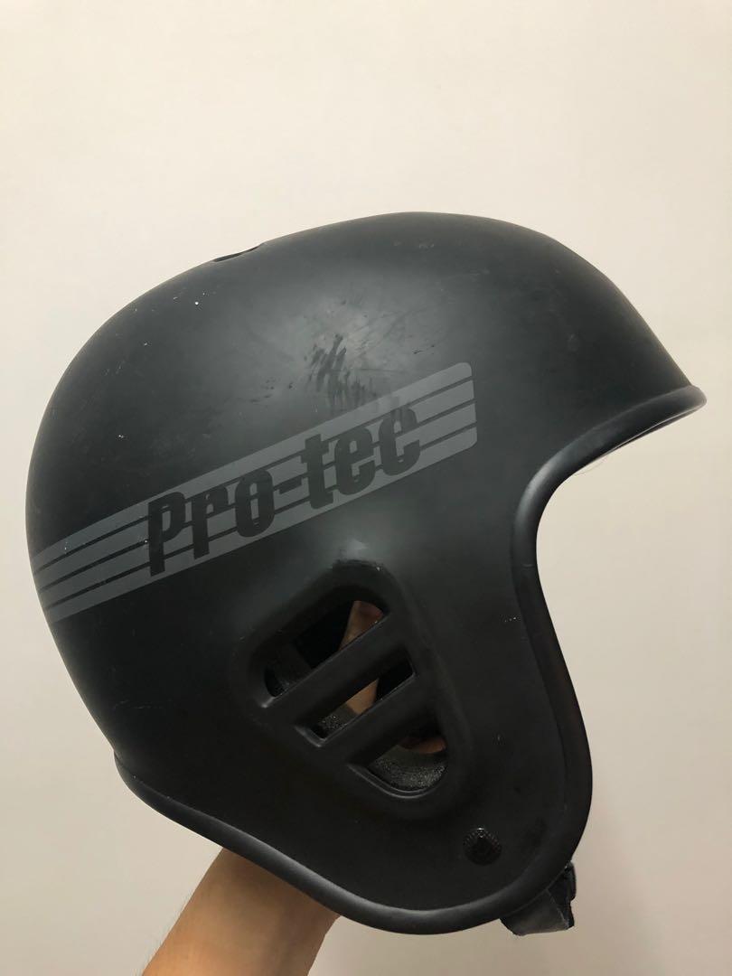 What Pros Wear: Travis Kelce's Schutt Air XP Q10 Helmet - What Pros Wear