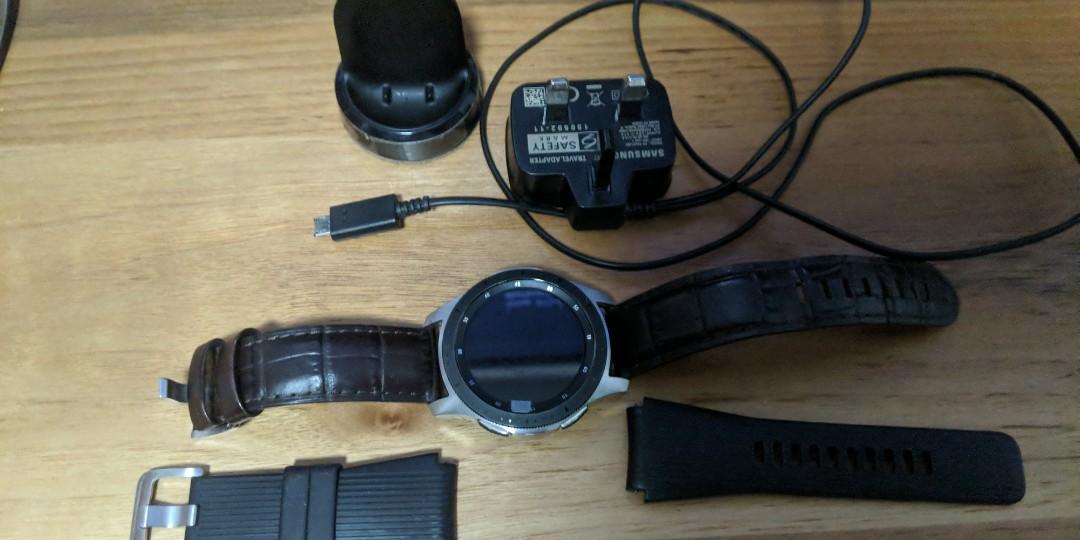 Samsung Galaxy Watch 46MM (Model Number SMR800), Men's Fashion