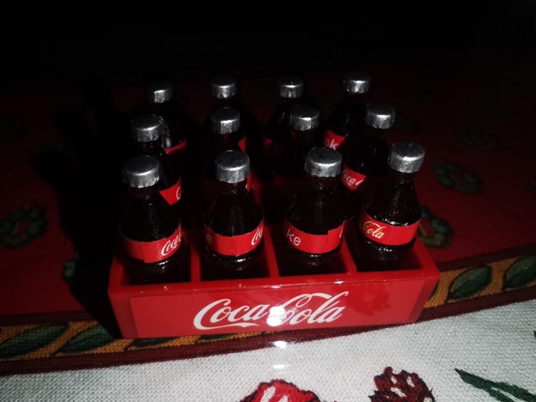Softdrink bottles with case (Category: Water Bottles & Tumblers) located in Quezon City. Submitted by belikabim2014 (Listing ID 1015262336, Image 1). Description: 12 softdrink bottles 1 softdrink case Made from polymer resin Shpng via grab buyers acct Payment thru bank deposit.