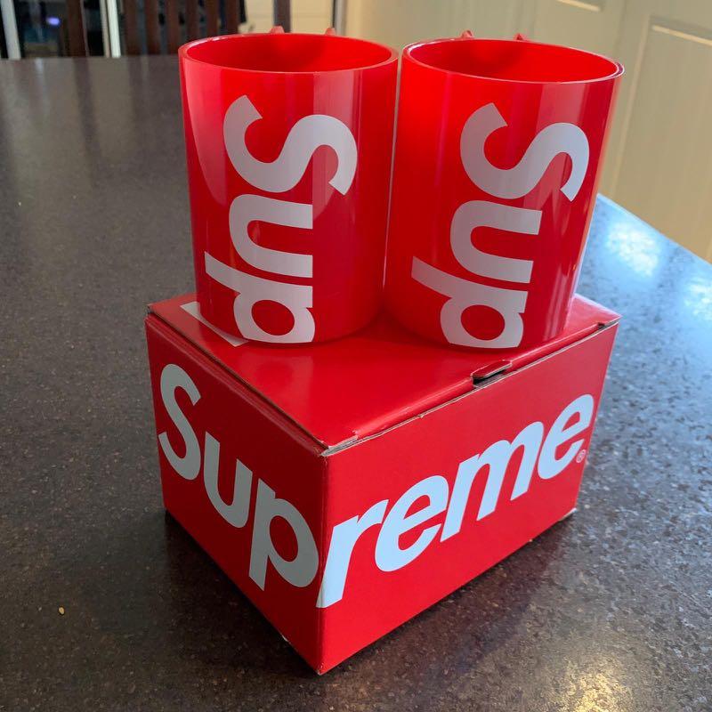 Supreme Heller mug