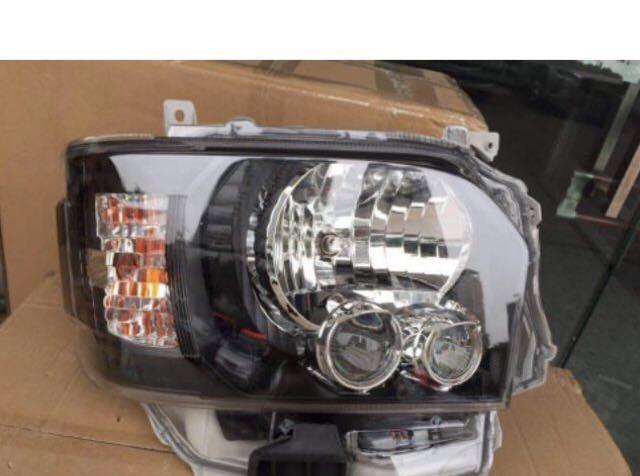 Toyota Hiace Super Gl 14 16 Replacement Led Projector Headlight Lamps Car Accessories Electronics Lights On Carousell