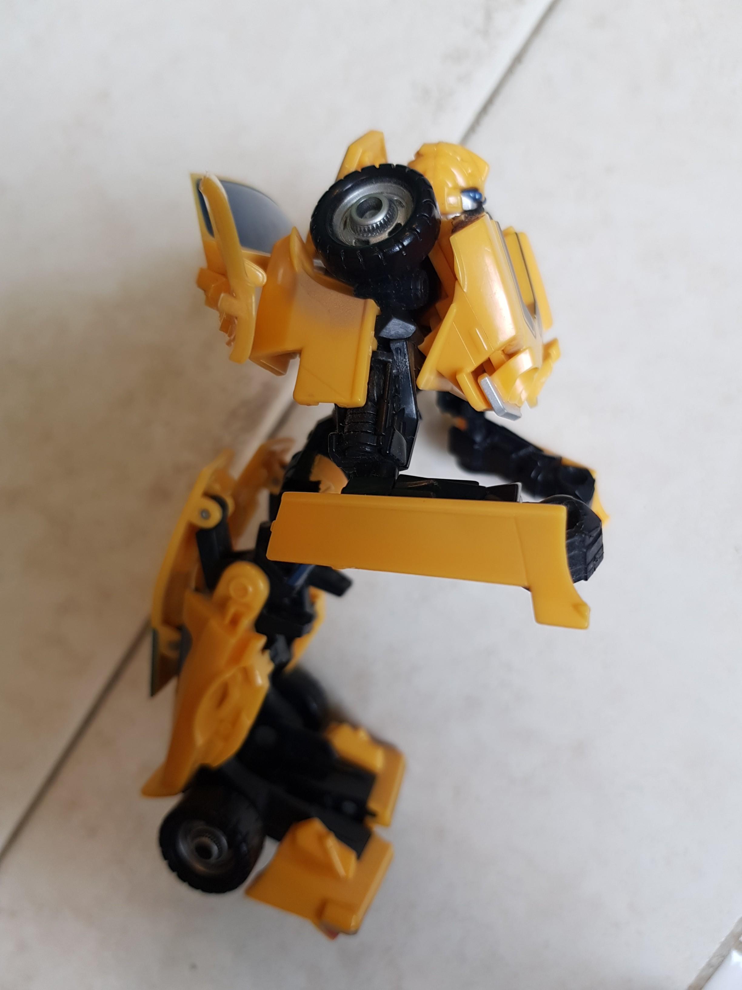 Transformer robot & bumble bee car, Hobbies & Toys, Toys & Games on ...