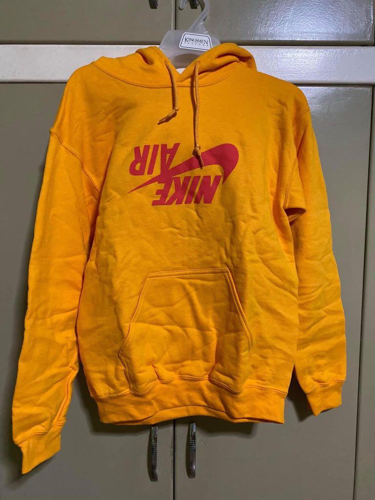 TRAVIS SCOTT HOODIE, Men's Fashion, Tops & Sets, Hoodies on Carousell