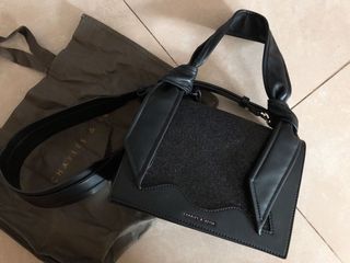 （分類：）位於 。 由 wahtinngating 提交（商品編號 1015377144，圖片 1）。簡介： 。