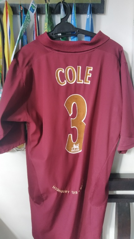 Arsenal 100 deals years shirt