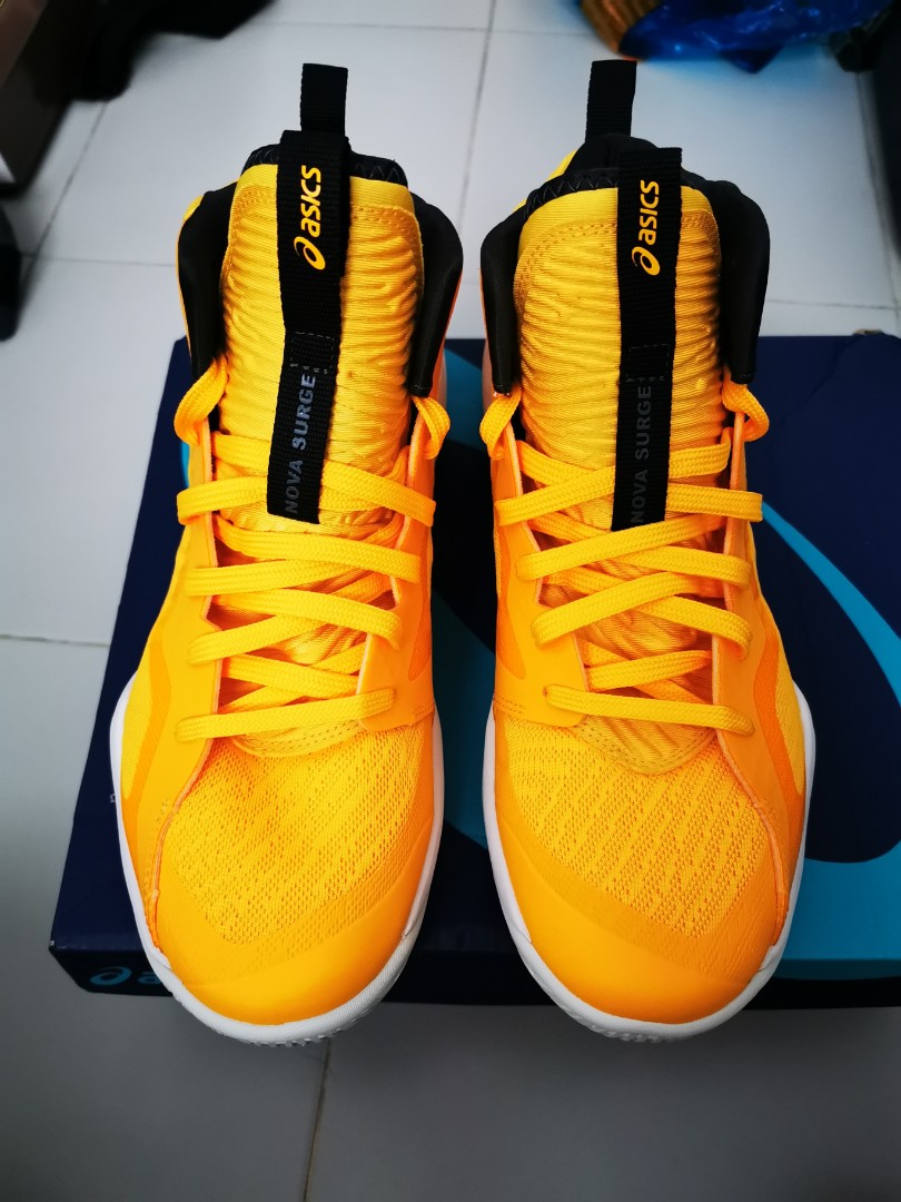 basketball shoes asics