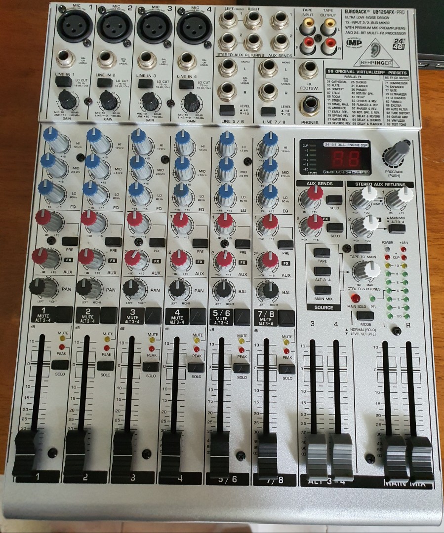 Behringer EURORACK UB1204FX-PRO analog mixer, Hobbies & Toys