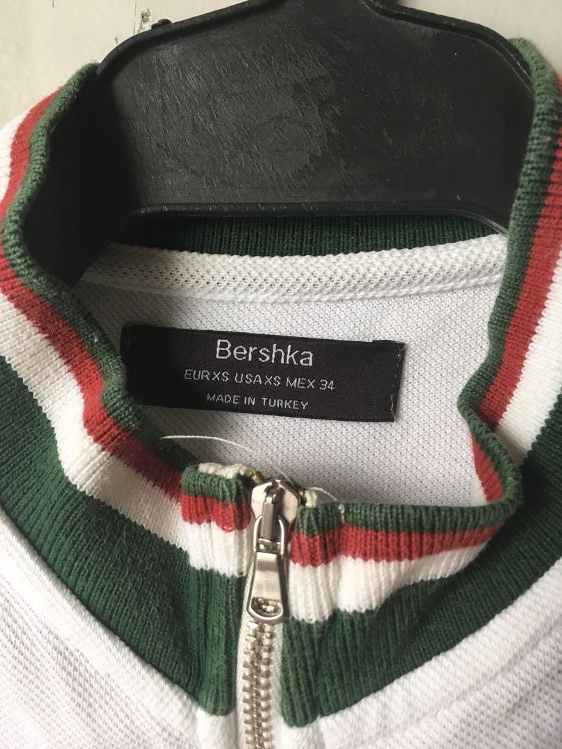 REPRICED | Bershka Half Zip Shirt (Category: Tshirts & Polo Shirts ) located in Pasig City. Submitted by johnroswell (Listing ID 1015446928, Image 2). Description: Personal Favorite!!! Looks expensive RFS: Does not fit me anymore :( .